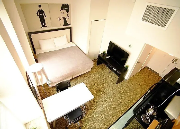 Hotel The Collection Millennium Park 3*